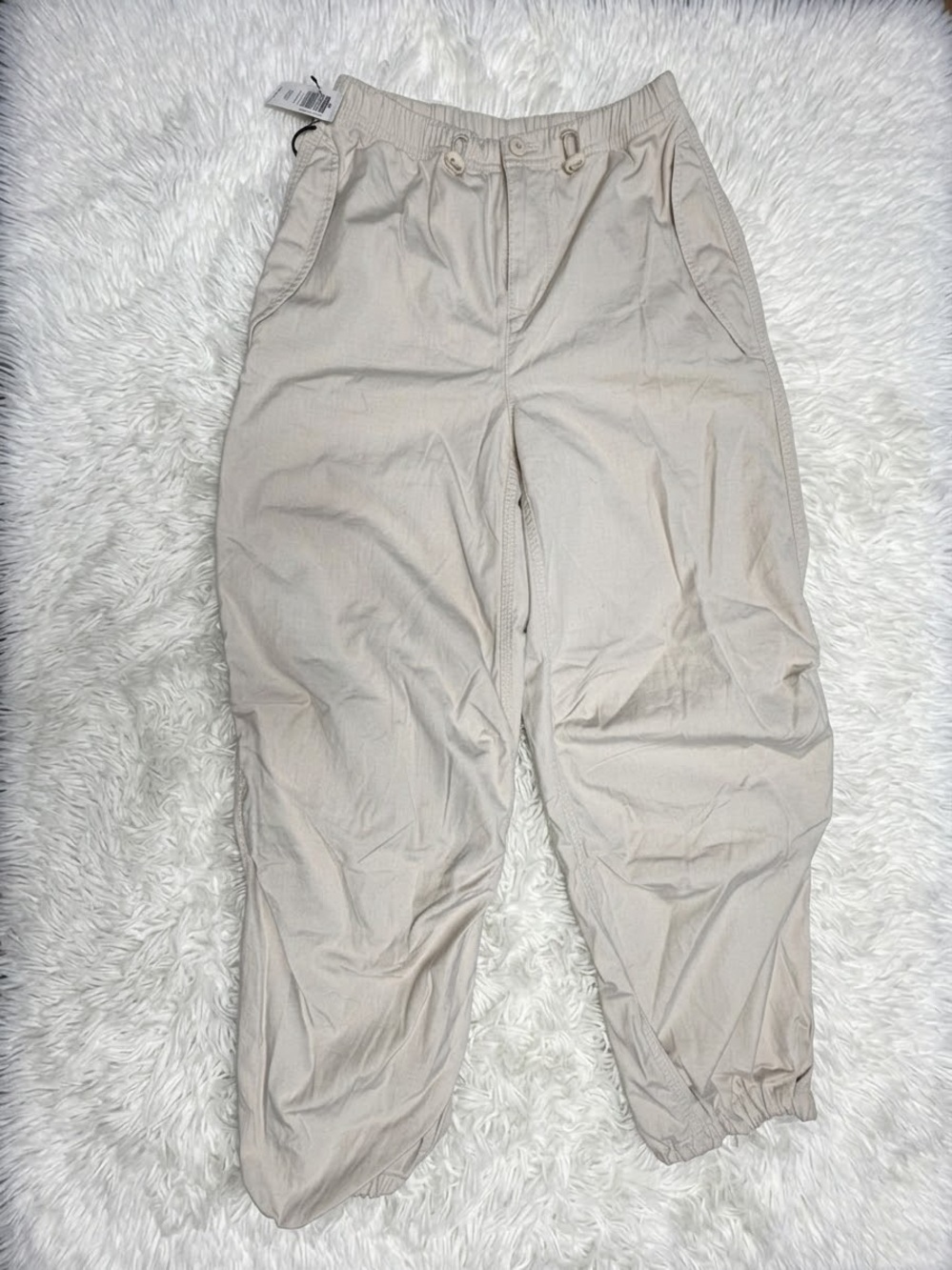 TNA Women’s Light Beige Drawstring Cargo Joggers